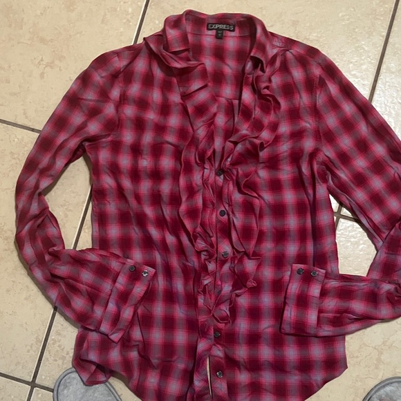 Express Red Checkered Ruffle Shirt - Picture 5 of 7